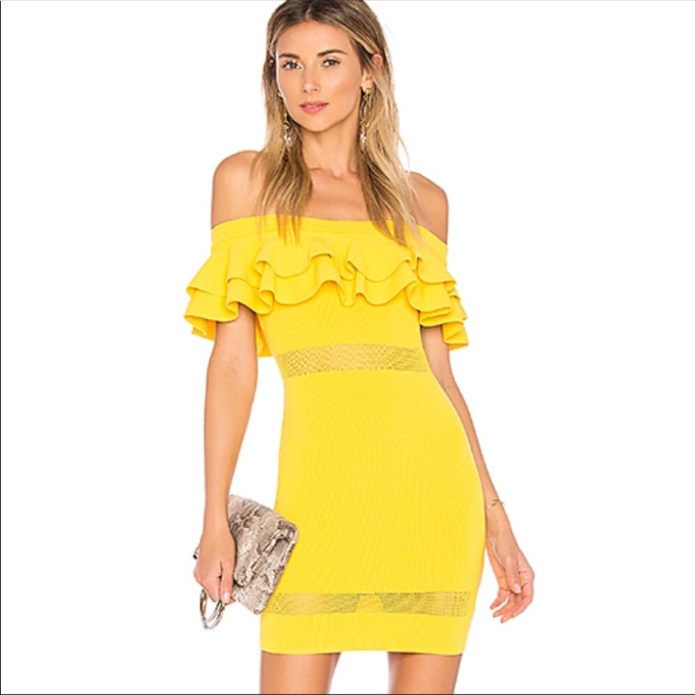 KILLER “Revolve” dress! Watch out 🌎 world!